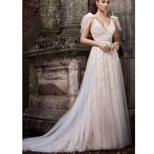 Martin Thornburg | Moira Wedding Gown